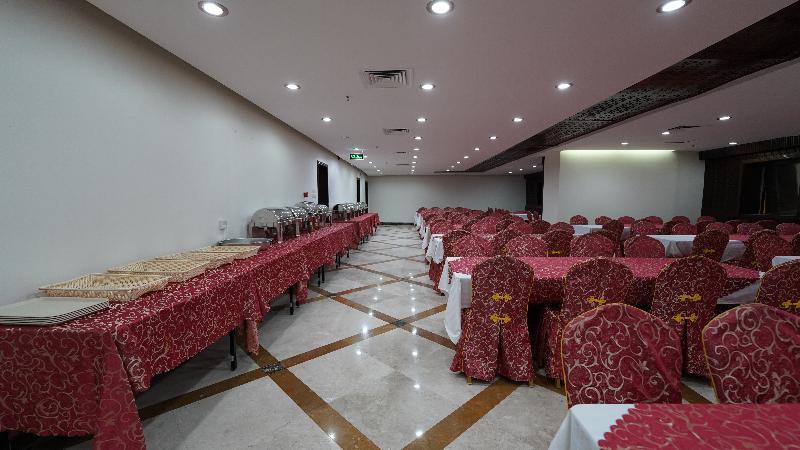 Al Kiram Hotel Al Azizia Мека Екстериор снимка