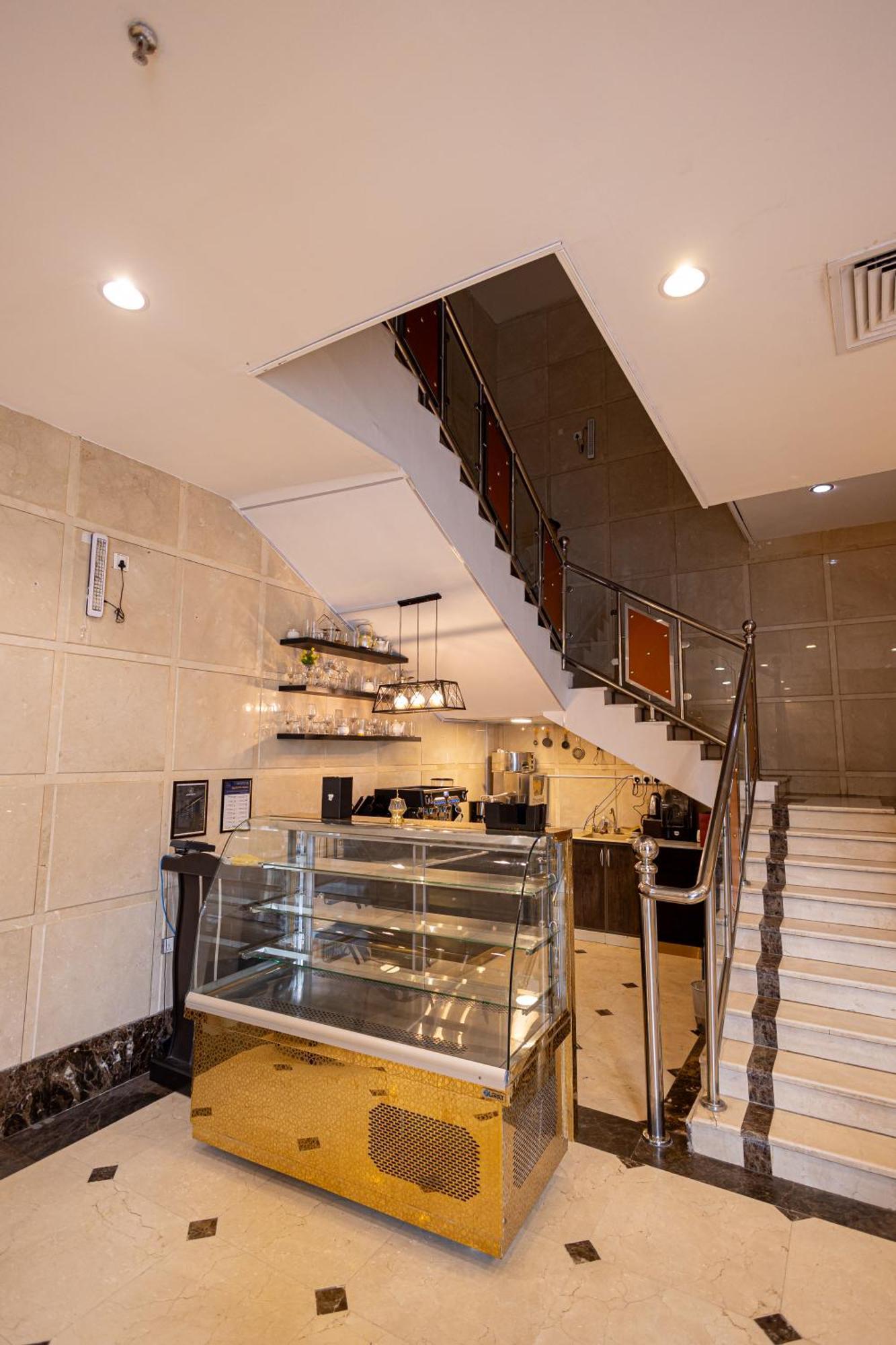 Al Kiram Hotel Al Azizia Мека Екстериор снимка
