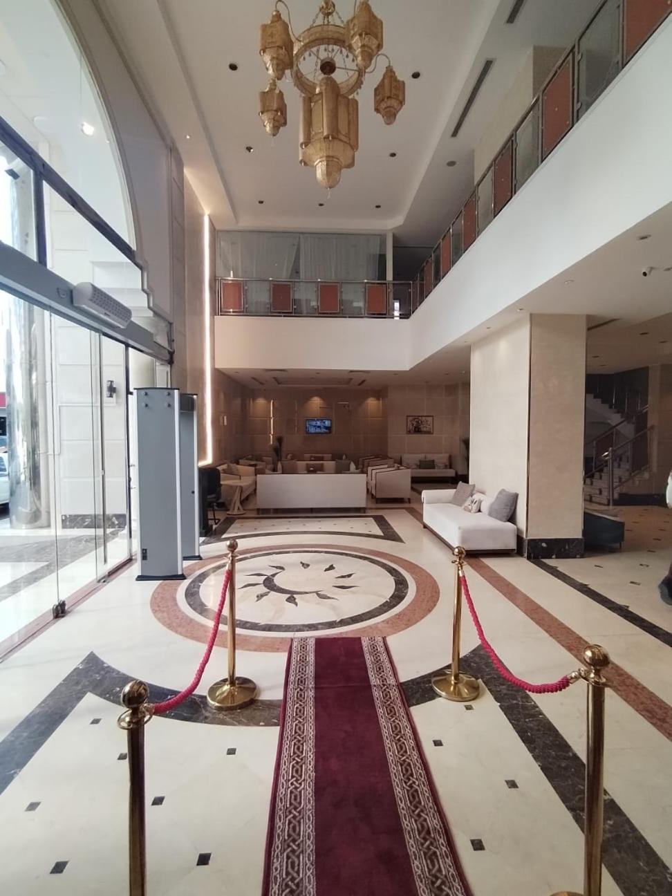 Al Kiram Hotel Al Azizia Мека Екстериор снимка