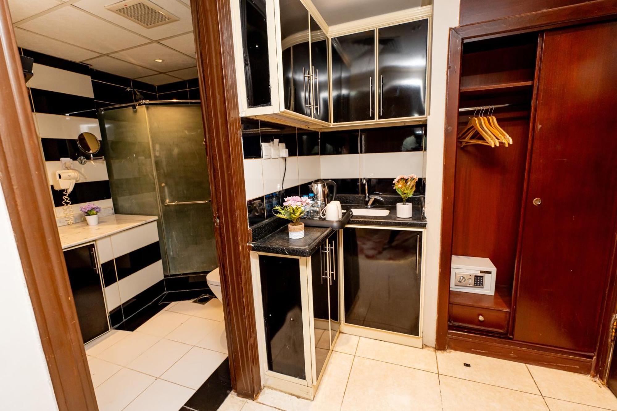 Al Kiram Hotel Al Azizia Мека Екстериор снимка